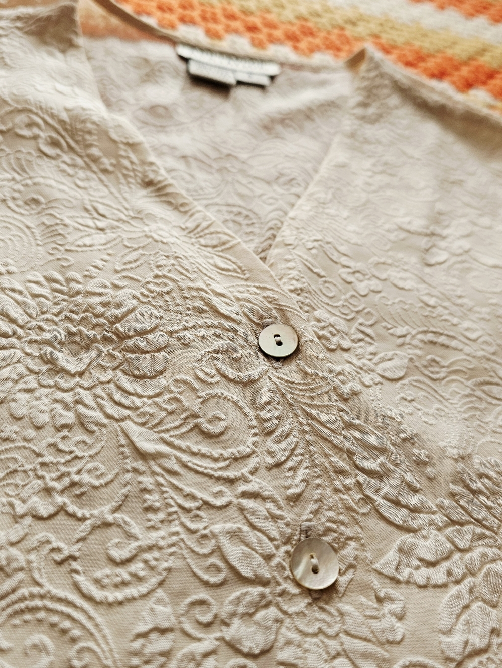 Vintage 100% Silk Floral Jacquard Ann Taylor Vest Sleeveless Top Cream